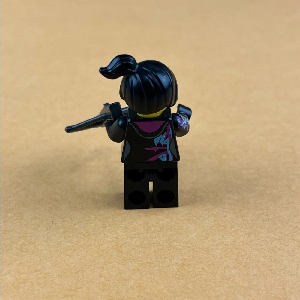LEGO The Lego Movie 2 Lucy Wyldstyle Minifigure 70824 2